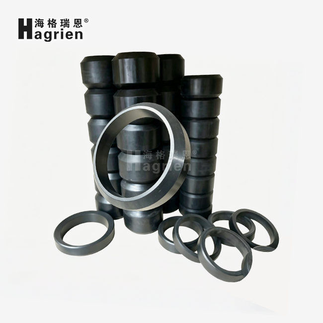 Wellbore sealing Rubber Element